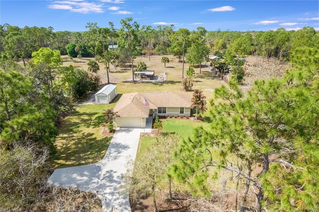 487 19th ST SW NAPLES, FL 34117