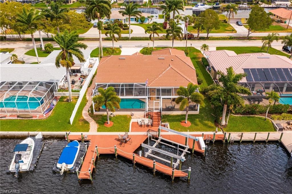 1916 Savona PKY CAPE CORAL, FL 33904