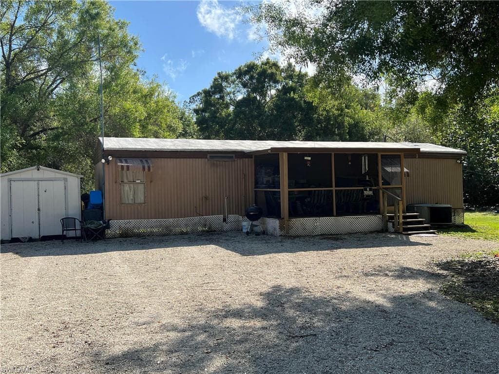 7030 Marna LN NORTH FORT MYERS, FL 33917