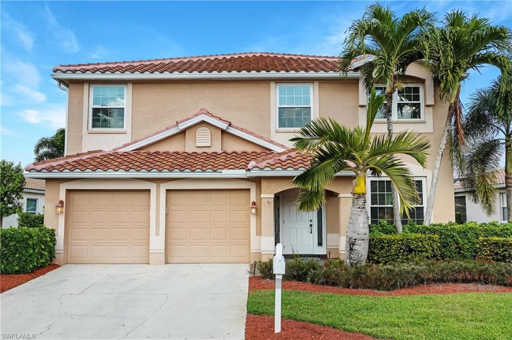11117 Lakeland CIR FORT MYERS, FL 33913