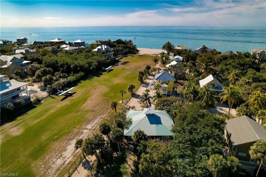 210 Hummingbird DR Upper Captiva, FL 33924