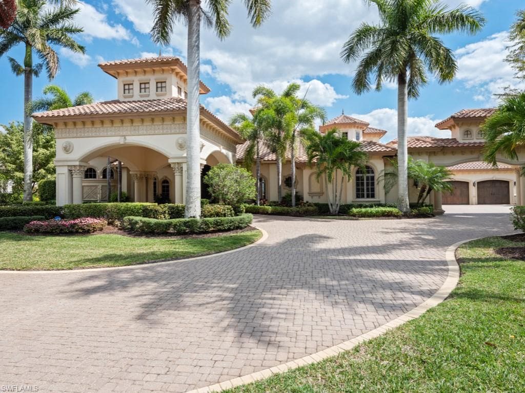10831 Isola Bella CT MIROMAR LAKES, FL 33913