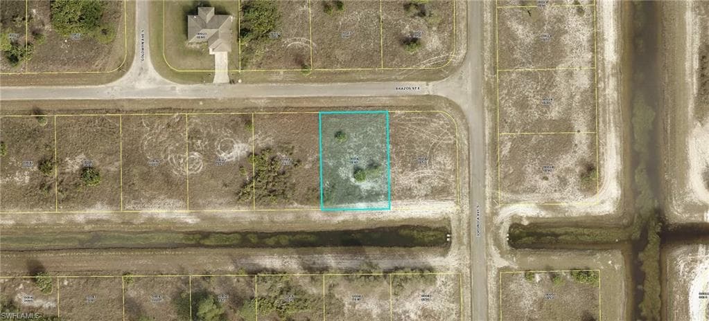 856 Brazos ST E LEHIGH ACRES, FL 33974