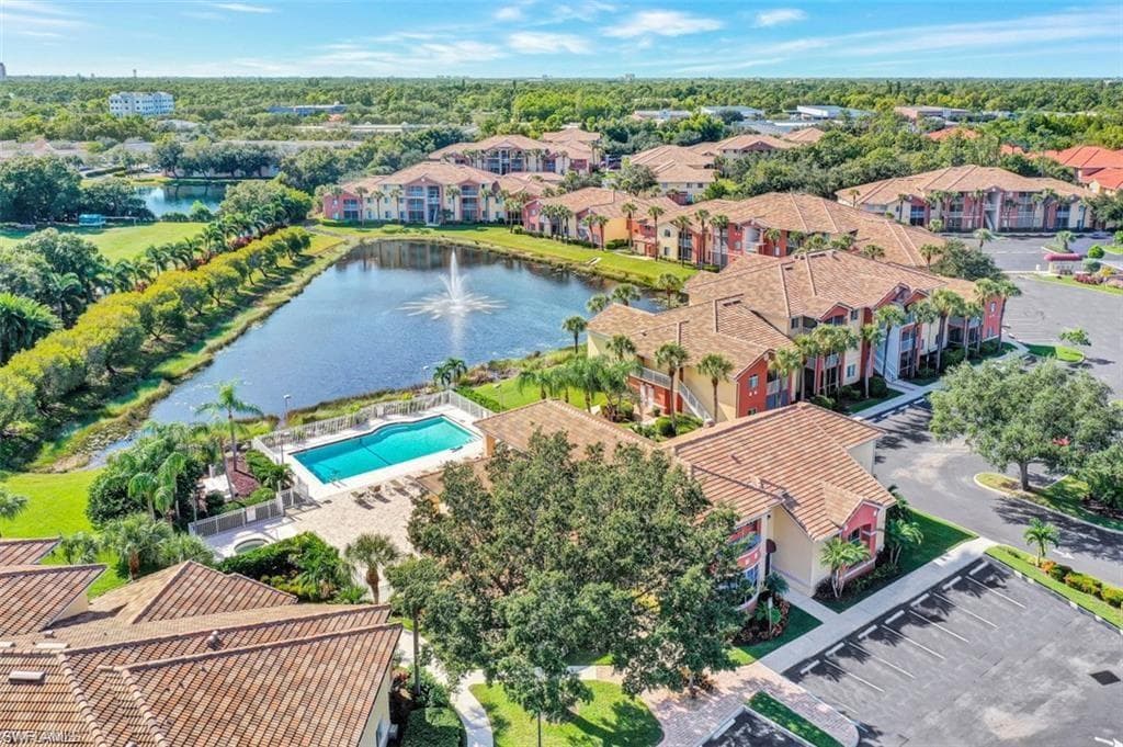 6361 Aragon WAY 106 FORT MYERS, FL 33966