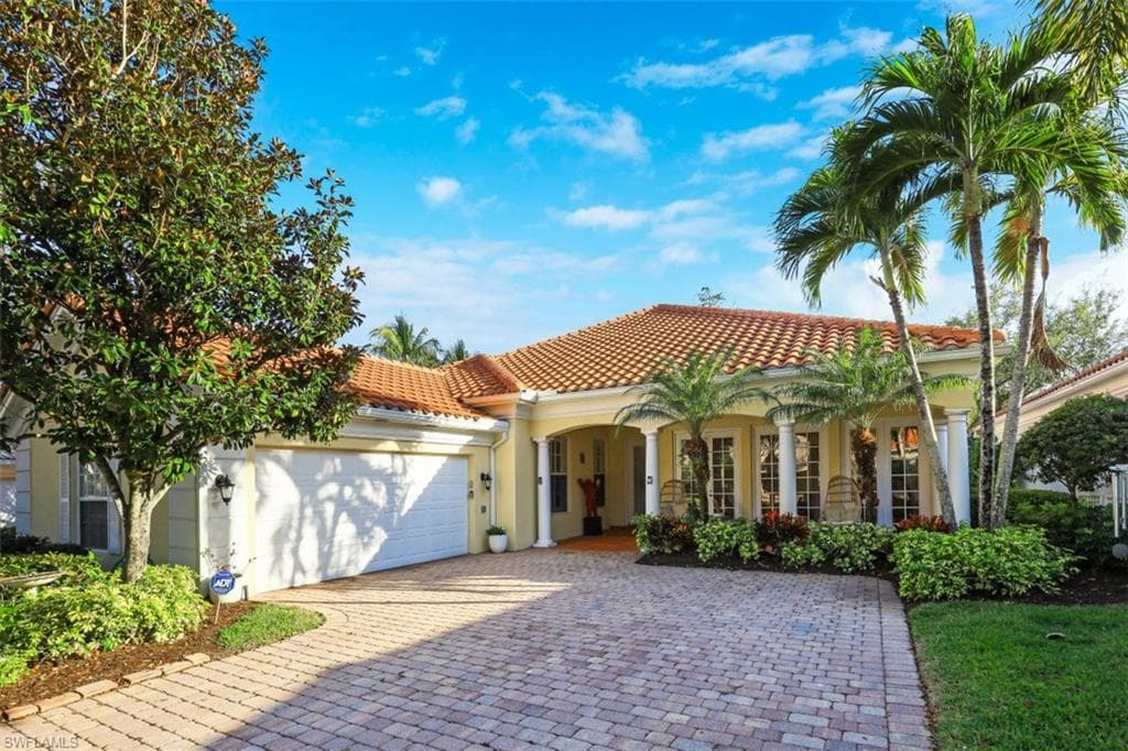 5104 Inagua WAY NAPLES, FL 34119