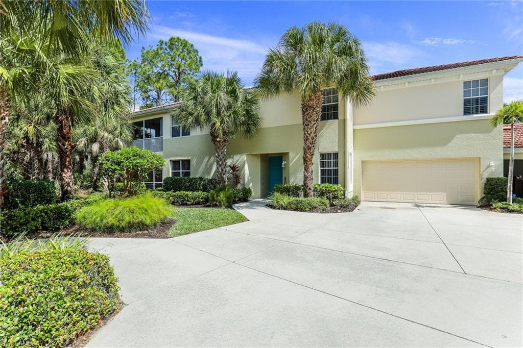1630 Tarpon Bay DR S 101 NAPLES, FL 34119