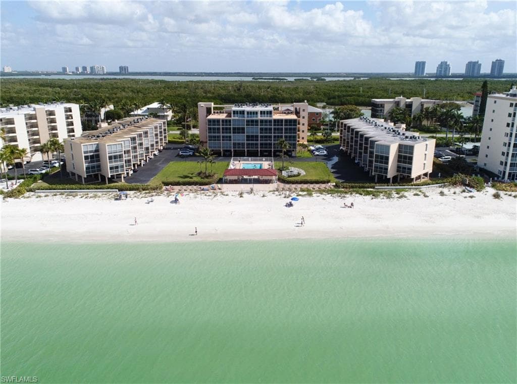 25840 Hickory BLVD 104 BONITA SPRINGS, FL 34134