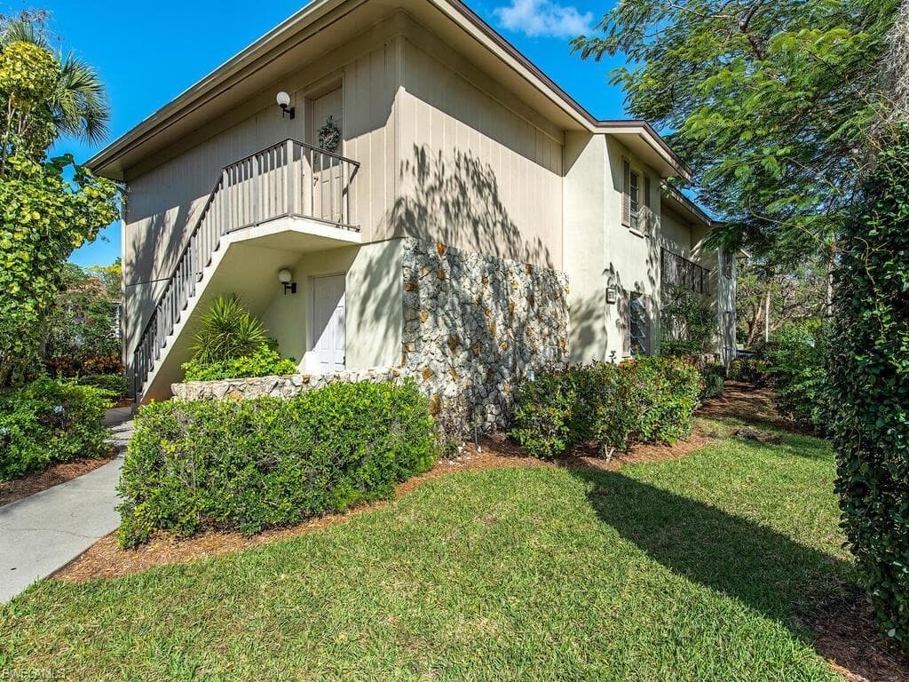 1970-A Bald Eagle DR NAPLES, FL 34105