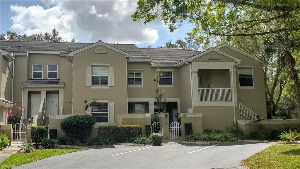 12030 Summergate CIR 203 FORT MYERS, FL 33913