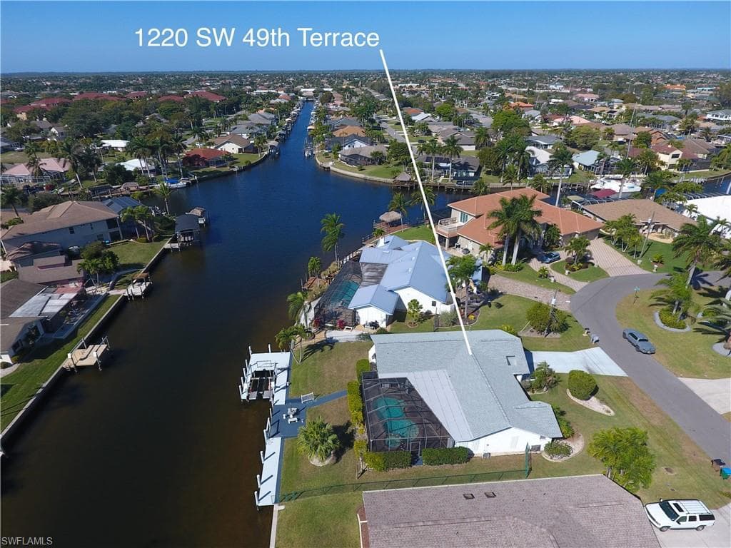 1220 SW 49th TER CAPE CORAL, FL 33914