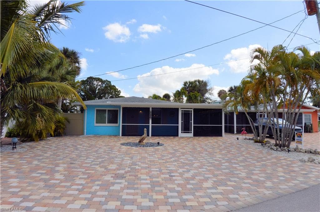 246 Miramar ST FORT MYERS BEACH, FL 33931