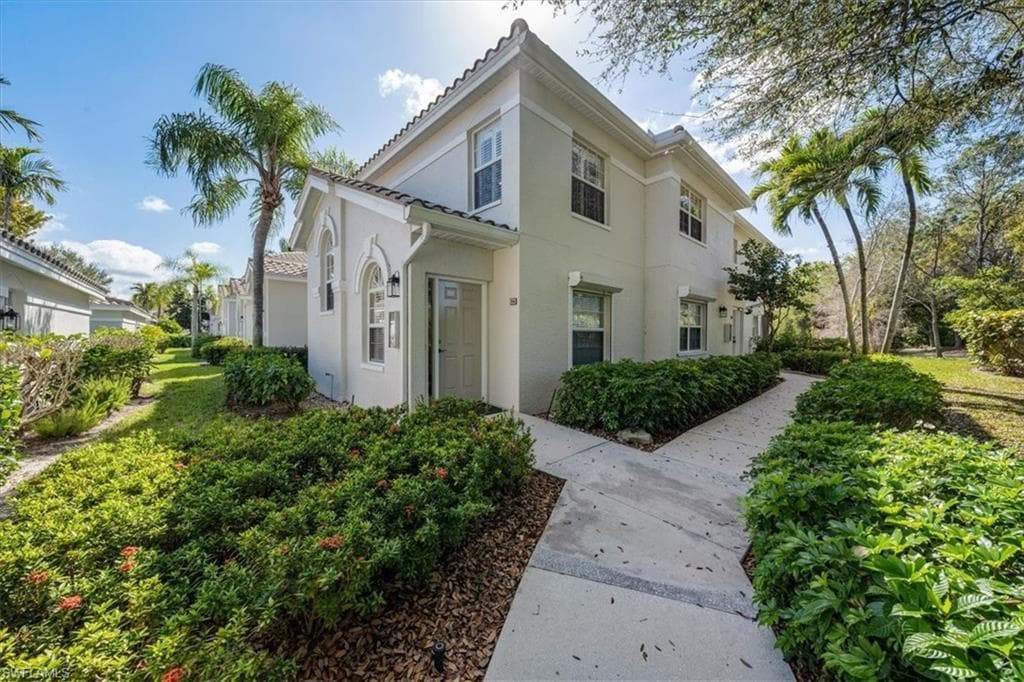 6934 Rain Lily CT 204 NAPLES, FL 34109