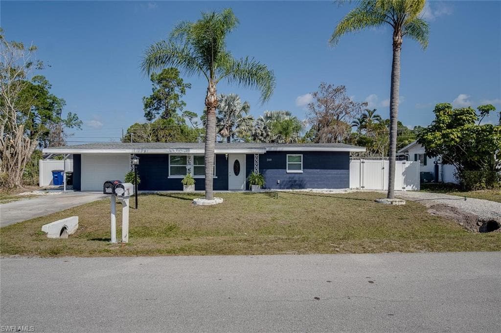 2449 Aldridge AVE FORT MYERS, FL 33907