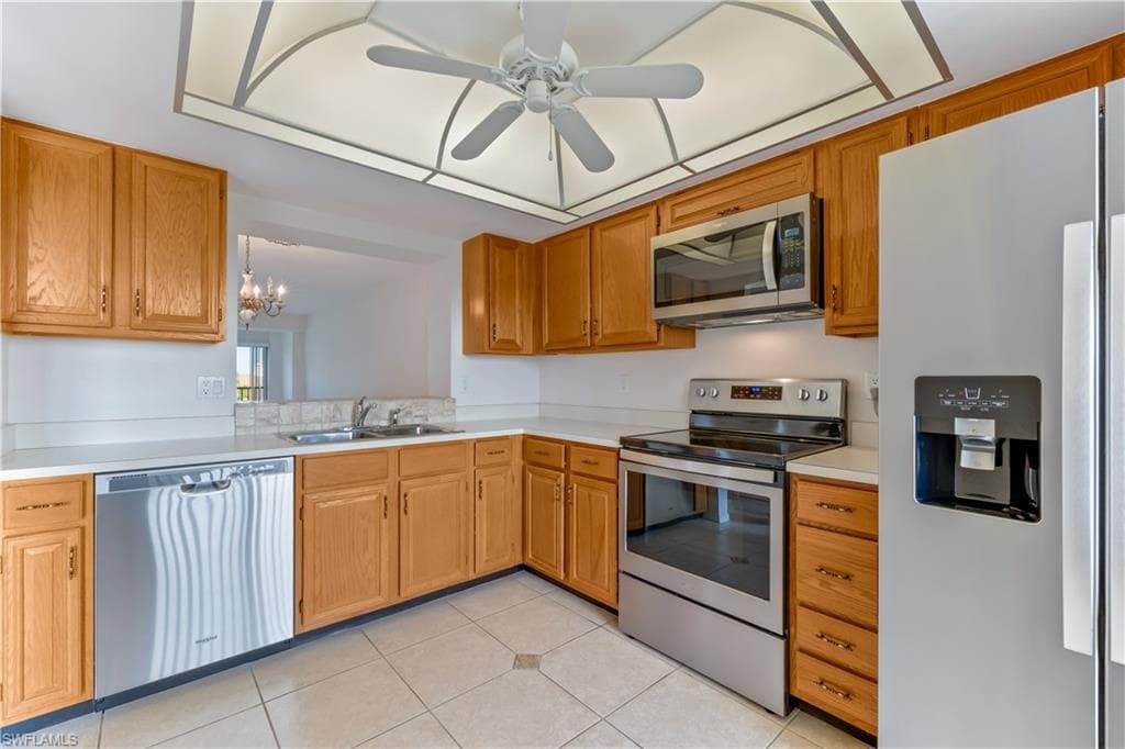 7430 Lake Breeze DR 506 FORT MYERS, FL 33907