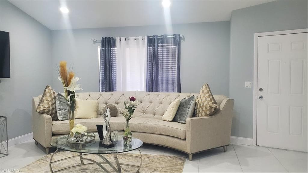 1817 41st ST SW NAPLES, FL 34116