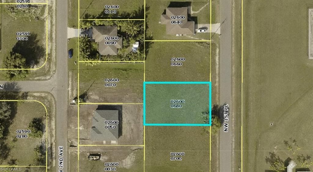 320 NW 1st PL CAPE CORAL, FL 33993