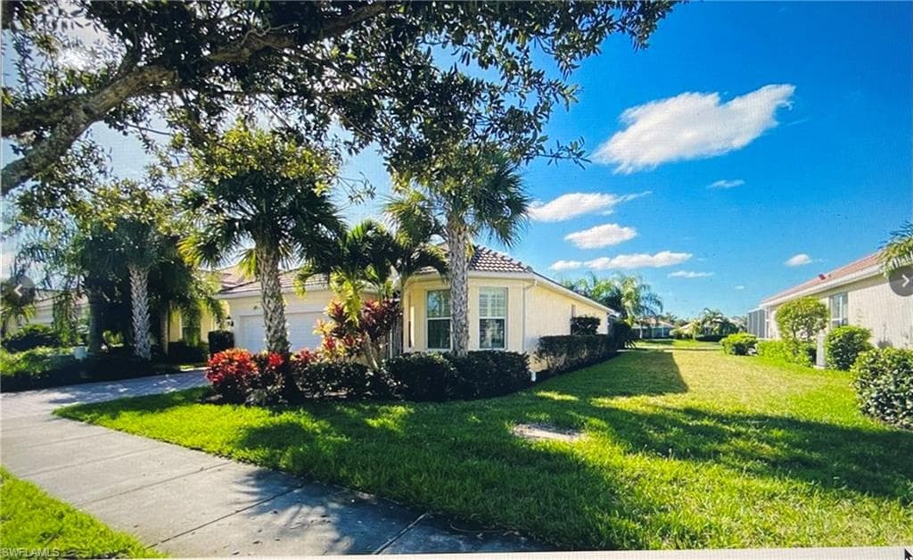 8624 Palermo CT NAPLES, FL 34114