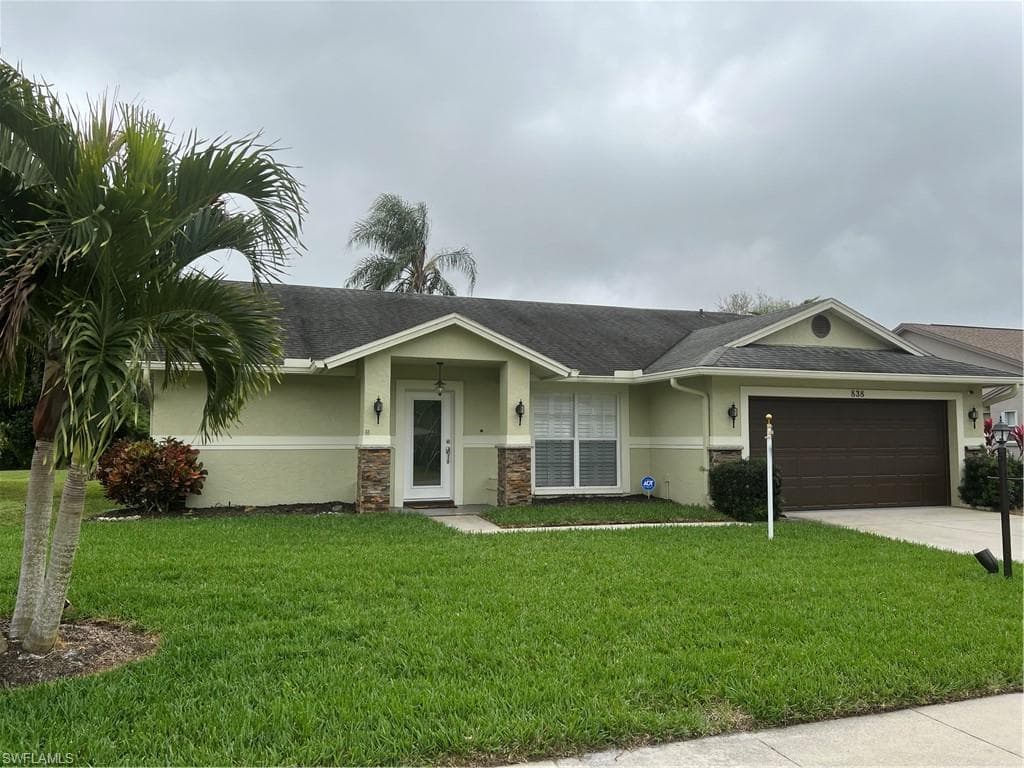 838 Charlemagne BLVD NAPLES, FL 34112