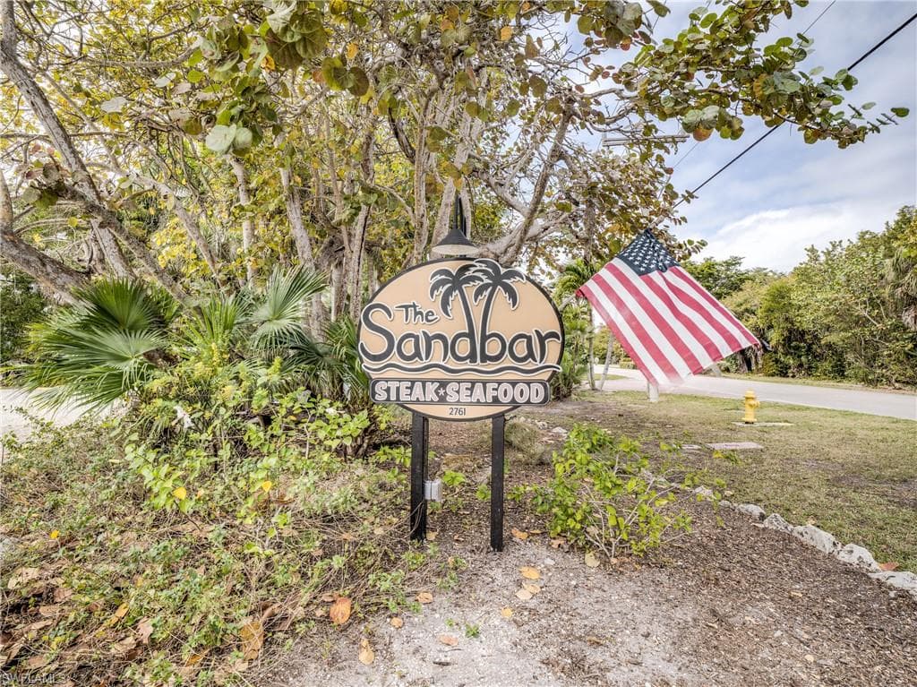 2761 W Gulf DR SANIBEL, FL 33957
