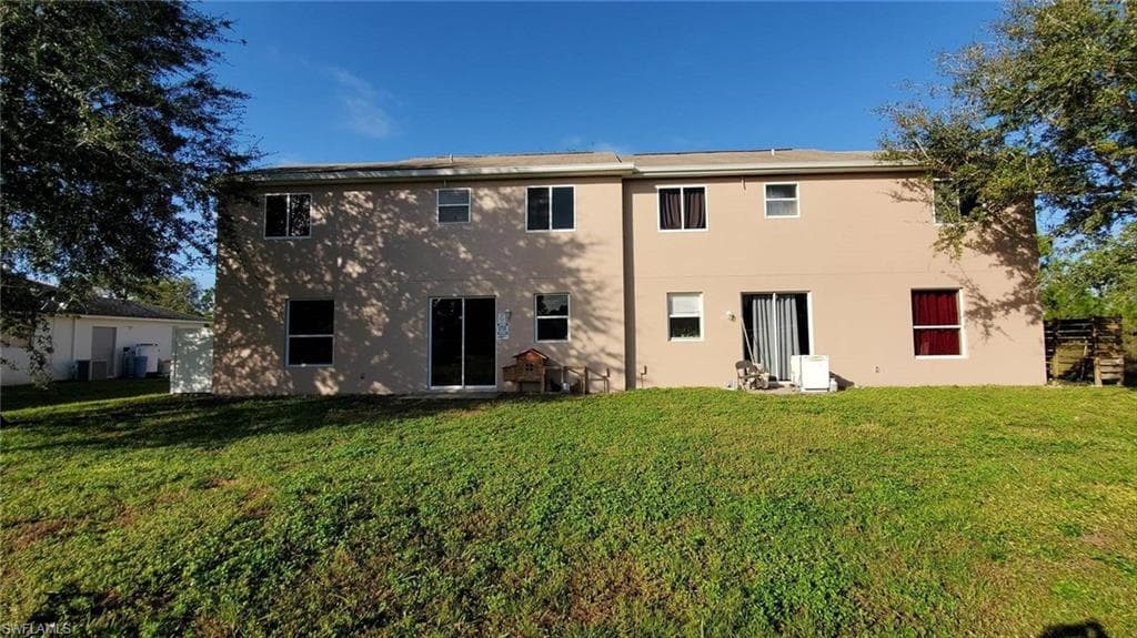 857 Bedford DR LEHIGH ACRES, FL 33974