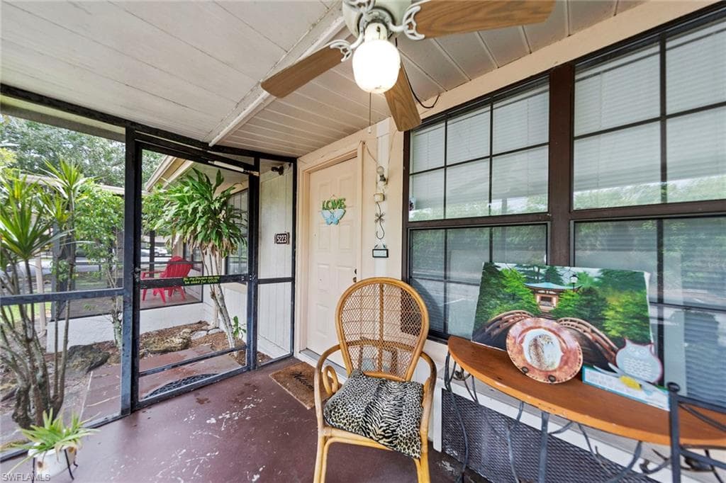 5223 Treetops DR N-4 NAPLES, FL 34113