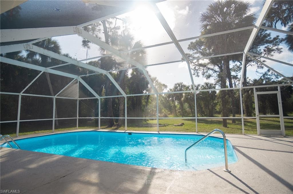 441 4th ST NE NAPLES, FL 34120
