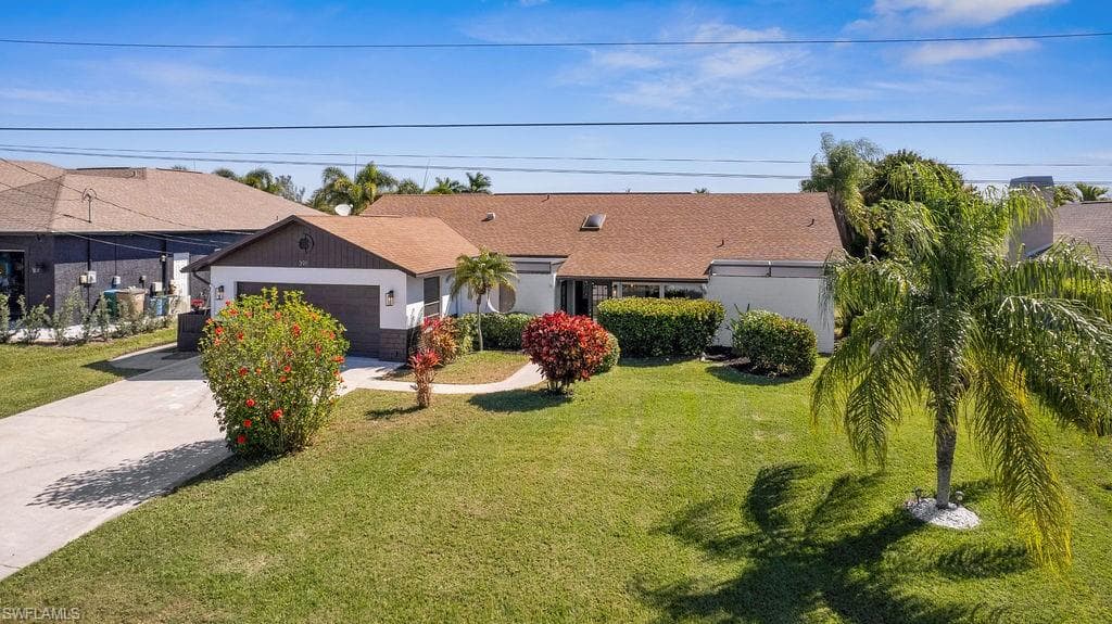 3911 SW 25th CT CAPE CORAL, FL 33914
