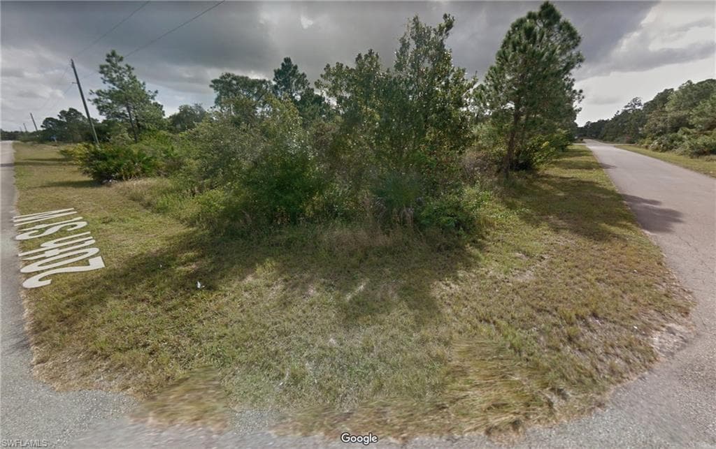 1904 Colonial AVE LEHIGH ACRES, FL 33971