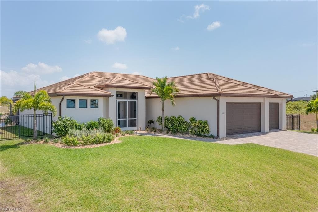 1221 NW 35th AVE CAPE CORAL, FL 33993