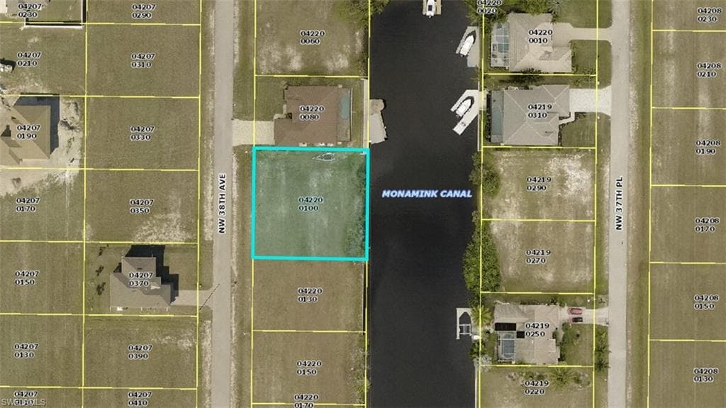 1037 NW 38th AVE CAPE CORAL, FL 33993