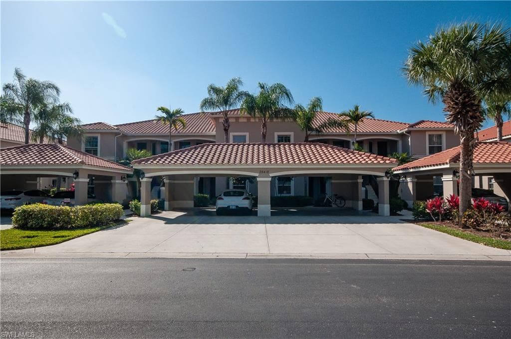 28418 Altessa WAY 101 BONITA SPRINGS, FL 34135