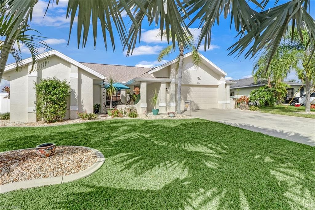 1817 Bolado PKY CAPE CORAL, FL 33990
