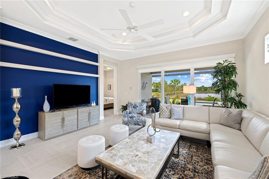 5806 Haiti DR NAPLES, FL 34113