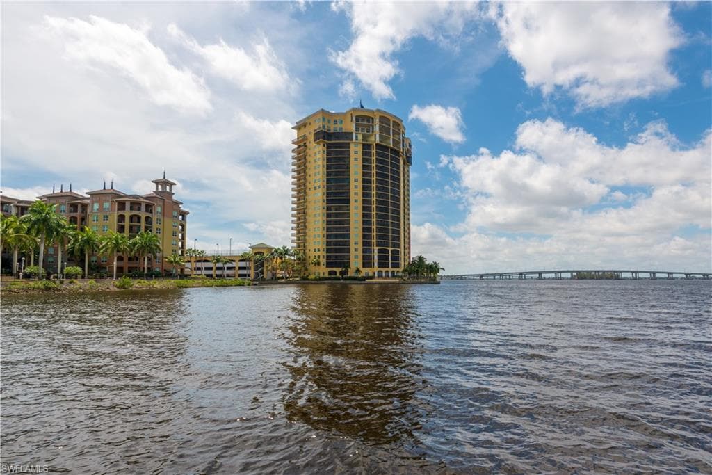 2797 1st ST 804 FORT MYERS, FL 33916