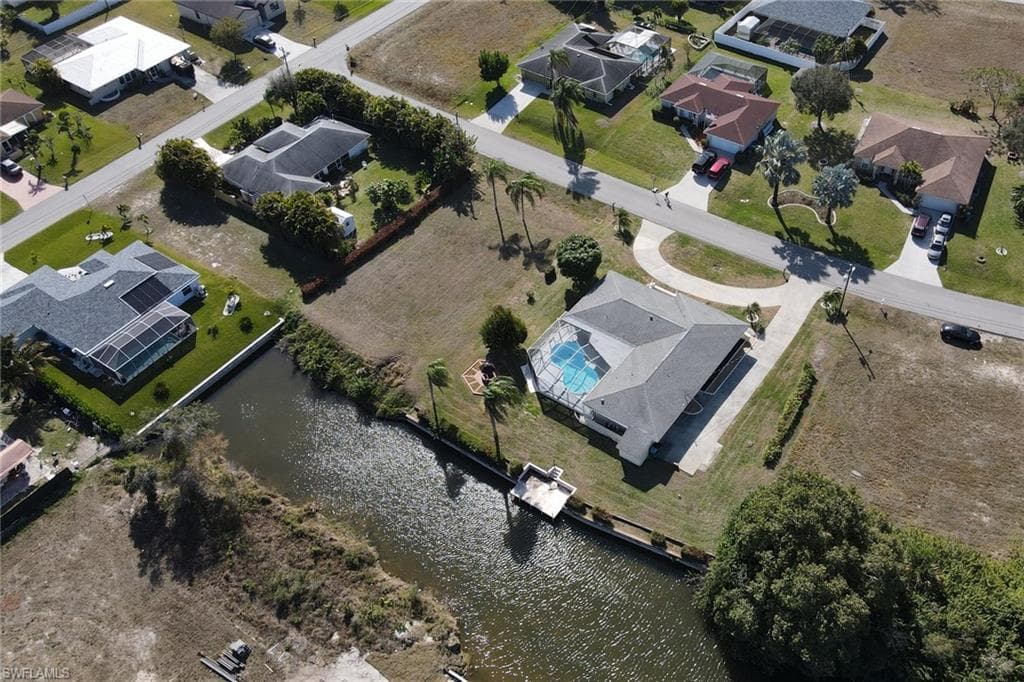 1903 NE 5th TER CAPE CORAL, FL 33909