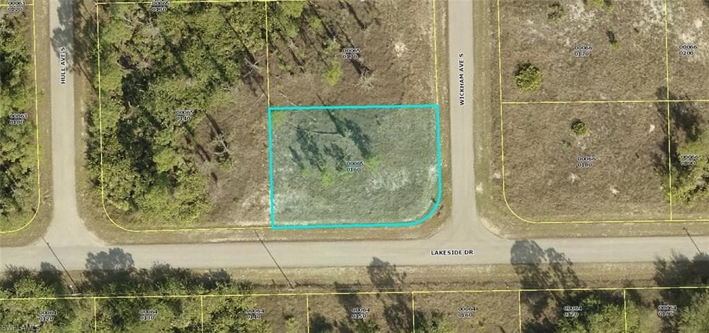 462 Wickham AVE S LEHIGH ACRES, FL 33974