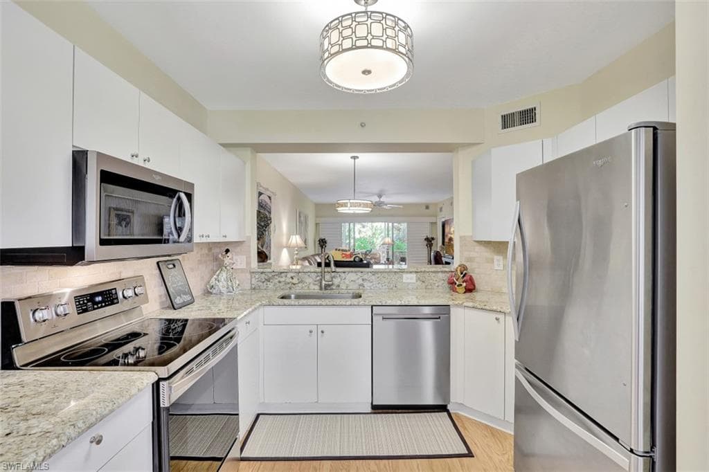 7811 Regal Heron CIR 4-104 NAPLES, FL 34104