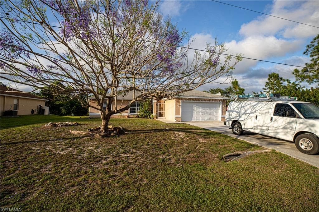 5320 Beck ST LEHIGH ACRES, FL 33971