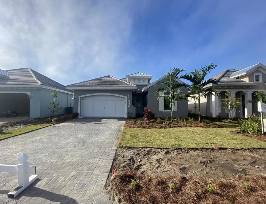 6290 Indies AVE NAPLES, FL 34113