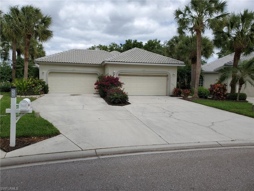 12215 Championship CIR FORT MYERS, FL 33913
