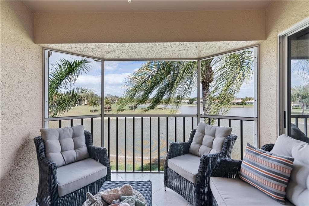 13050 Amberley CT 708 BONITA SPRINGS, FL 34135