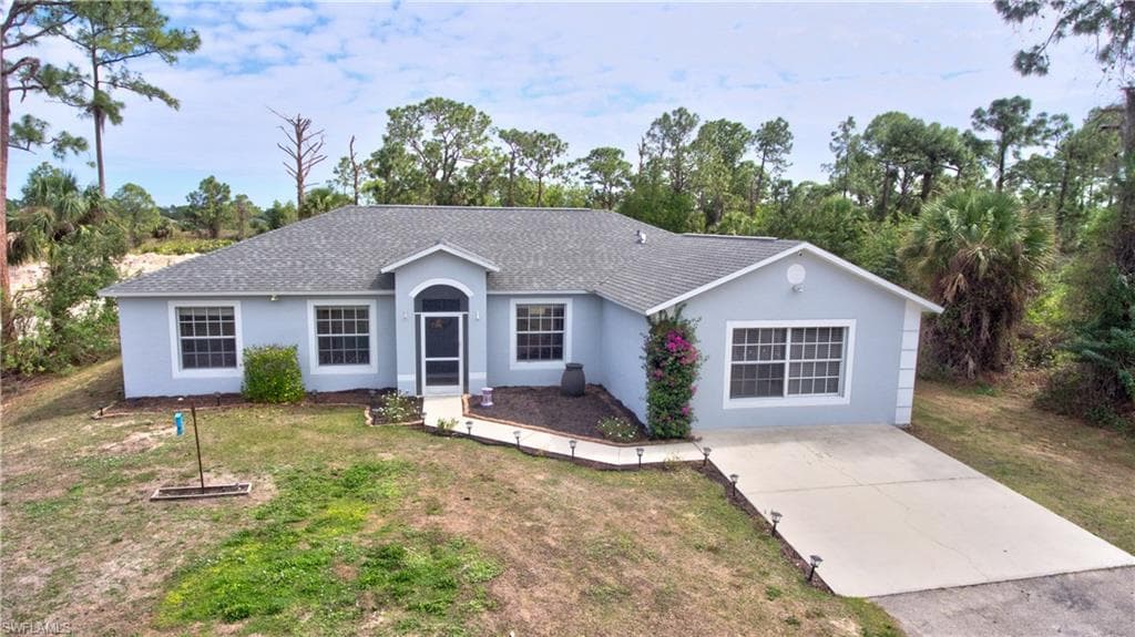 4810 12th ST NE NAPLES, FL 34120