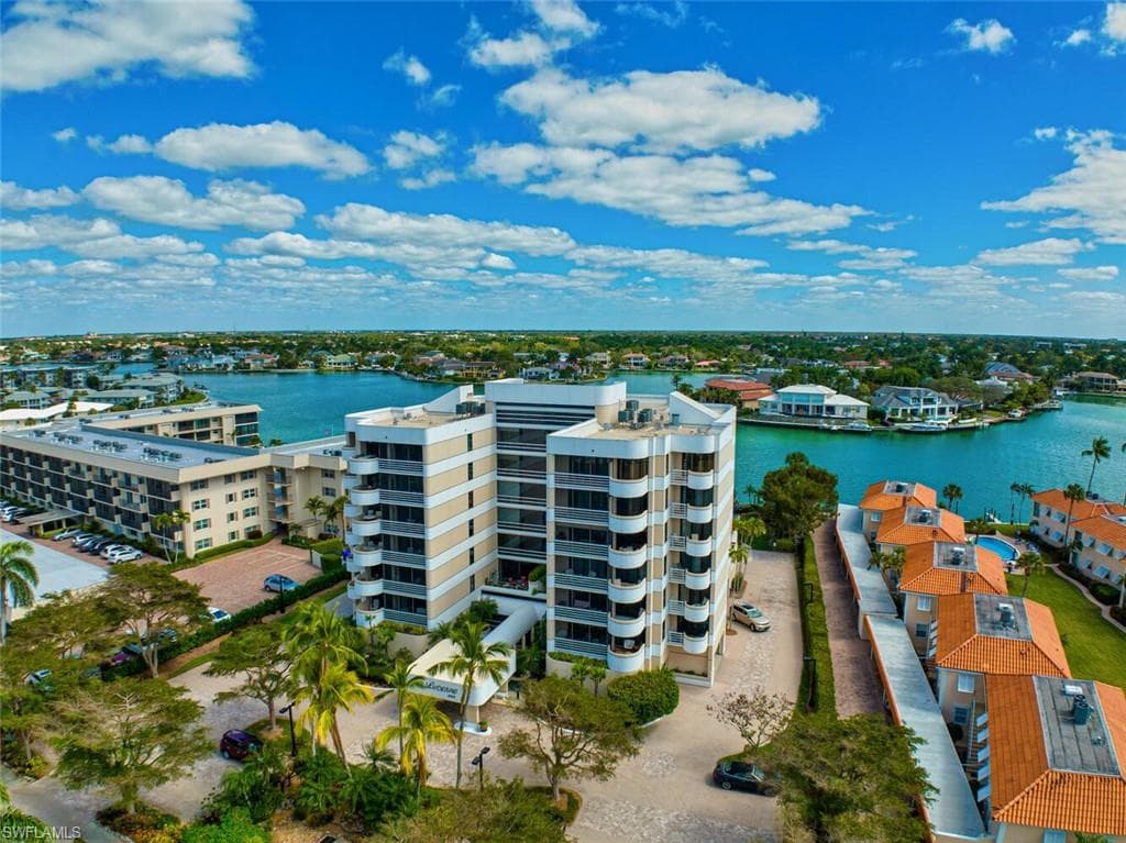 3100 Gulf Shore BLVD N 402 NAPLES, FL 34103