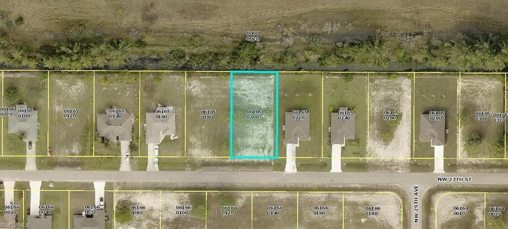 2913 NW 27th ST CAPE CORAL, FL 33993