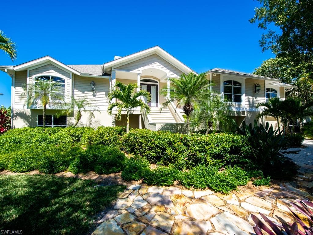 1243 Sand Castle RD SANIBEL, FL 33957