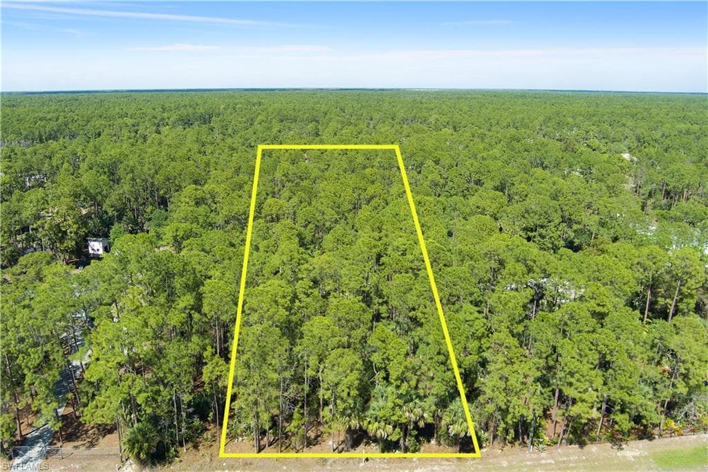 4469 Pine Ridge RD NAPLES, FL 34119