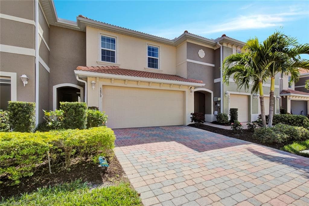 3879 Burrfield ST FORT MYERS, FL 33916