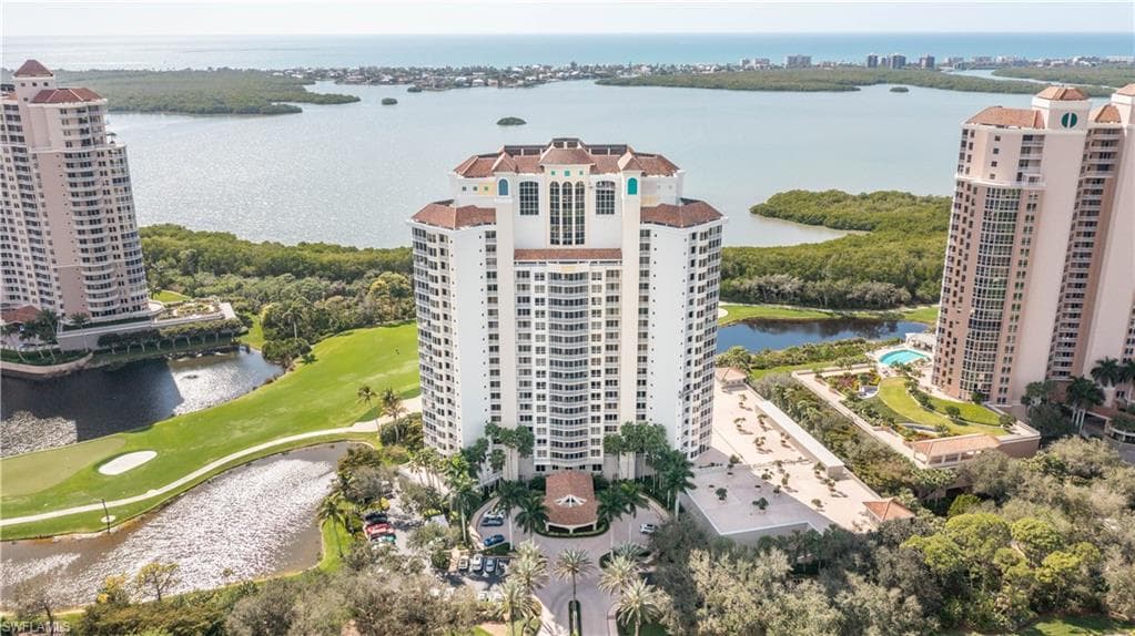 4751 Bonita Bay BLVD 303 BONITA SPRINGS, FL 34134