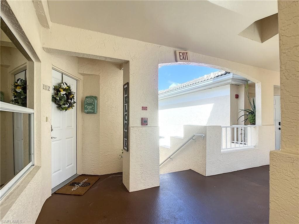 1044 Woodshire LN B212 NAPLES, FL 34105