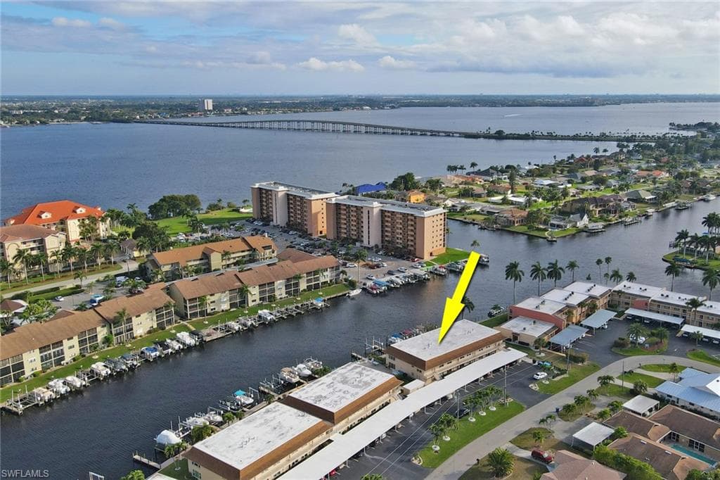 4231 19th PL 1H CAPE CORAL, FL 33904